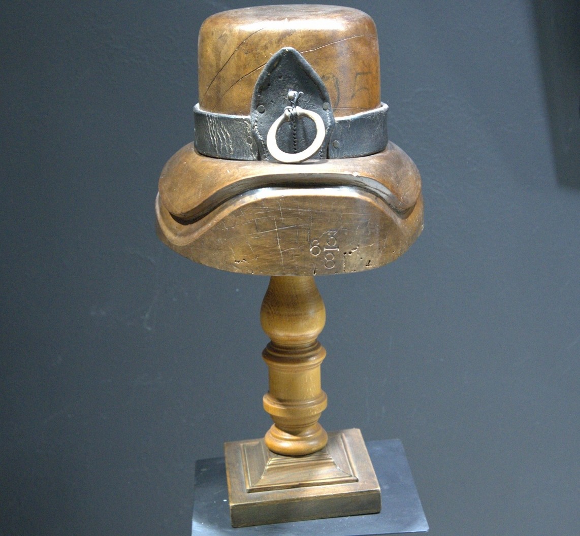 Rare Antique Wooden Hat Block Mold - Size 6 3/8 - Heavy Millinery Tool with Leat