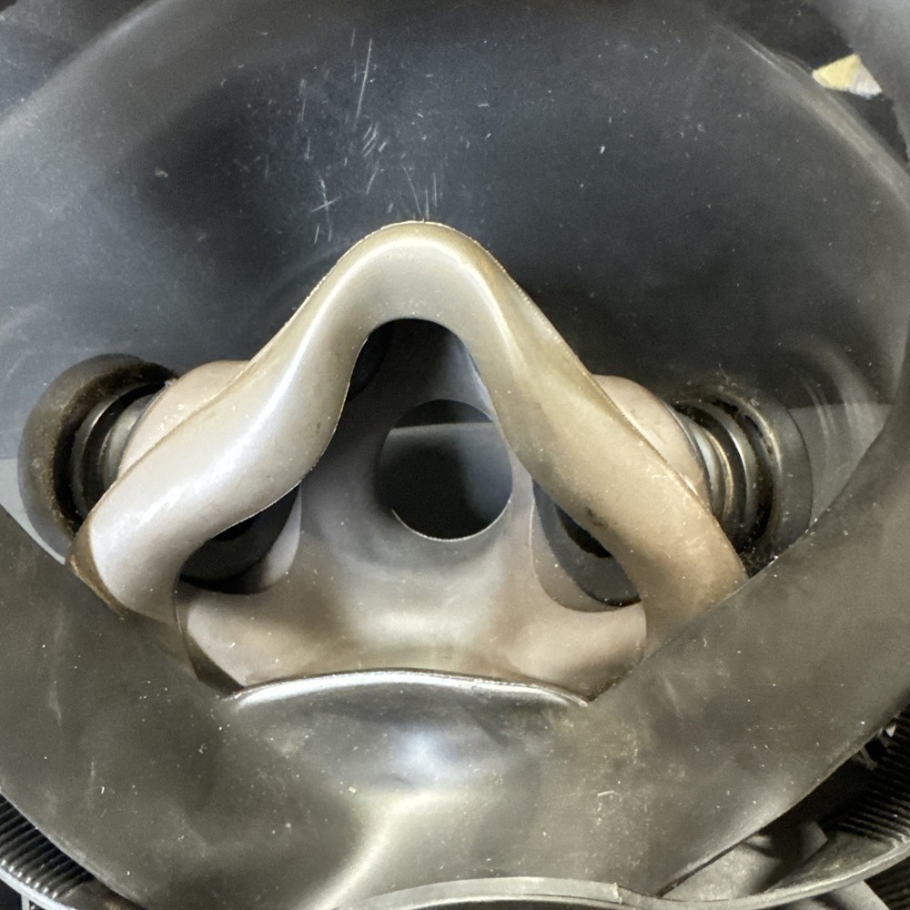 Scott AV-2000 Mask w/ 4 Strap Head MASK Size L/ Used