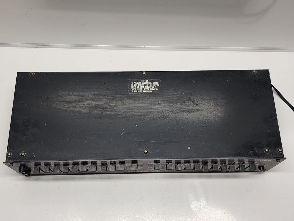 NUMARK EQ 2450 Sterio Frequency Equalizer