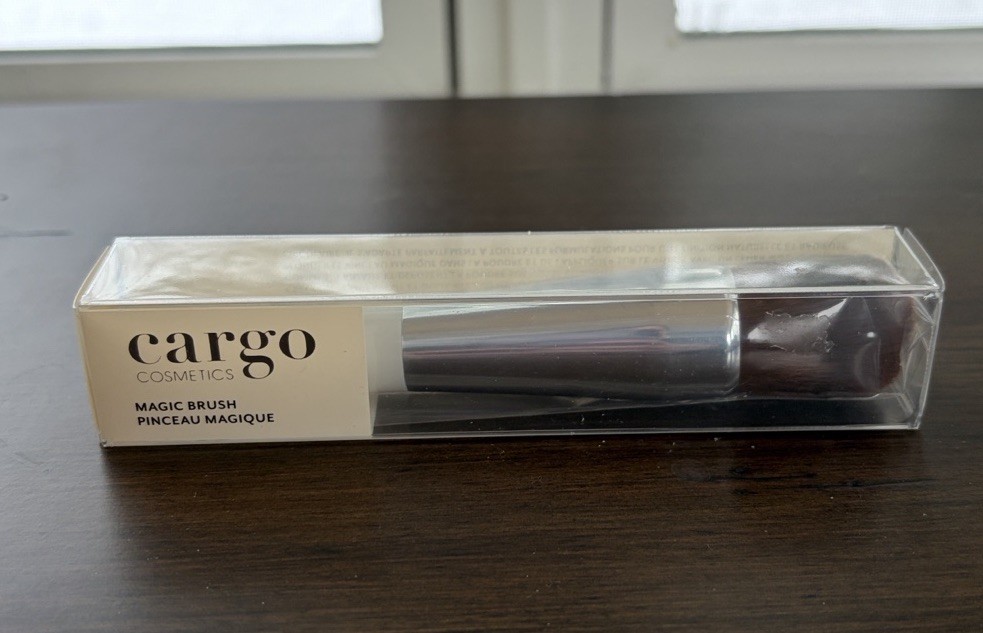 Cargo Magic Brush Makeup Brush NIB