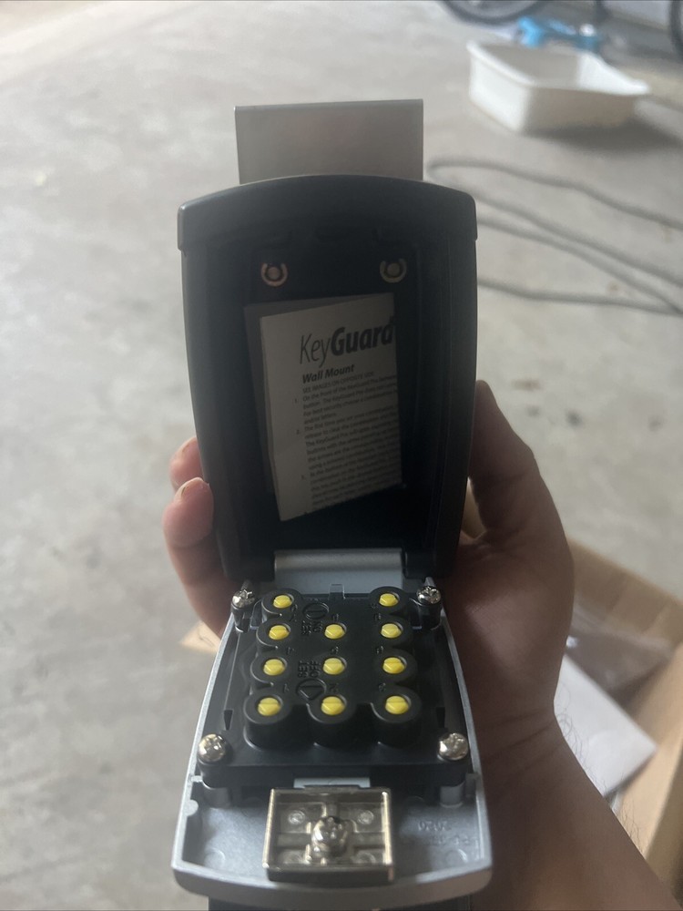 Portable Key Lock Box – Secure Key Storage Vault – New Open Box