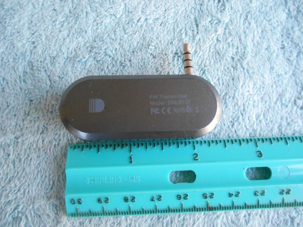 Doosl Dser107 Multifunctional Car FM Transmitter Wireless Music Receiver