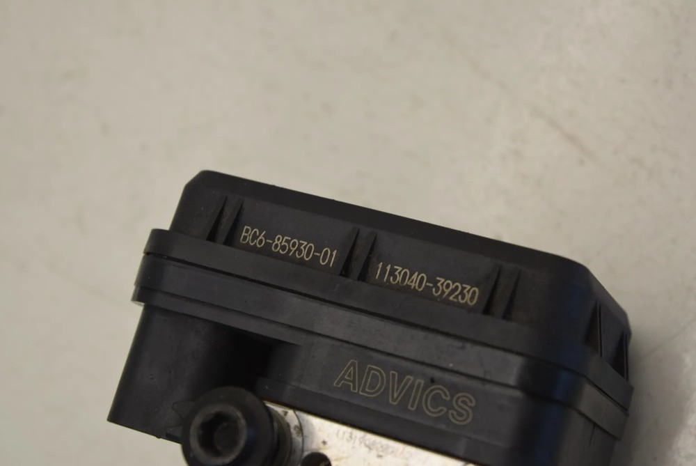 YAMAHA MT-07 2018 - ABS block module pump