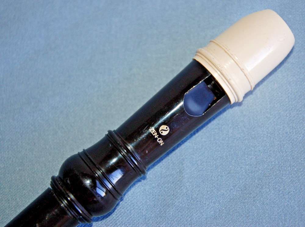 Zen-On Standard Plastic Recorder ~ Used