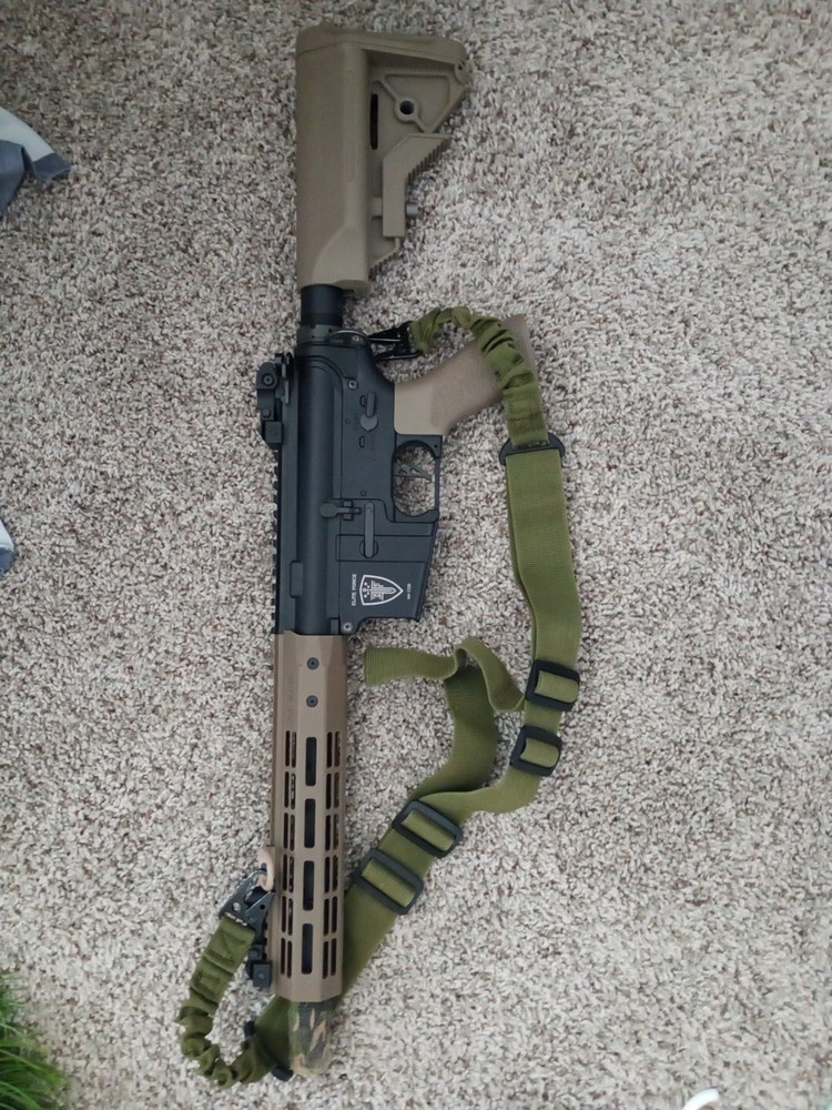 Elite Force M4 CQB