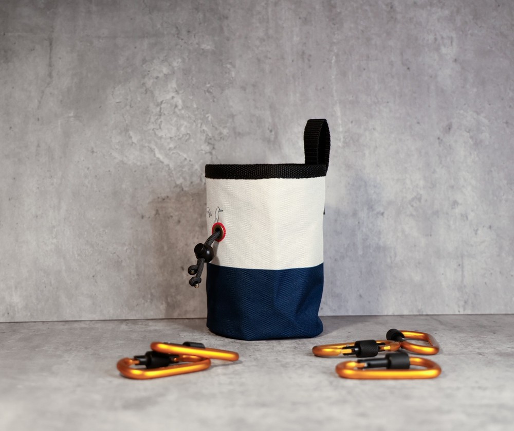 Acrobatic Cat Chalk Bag | Grace in Motion