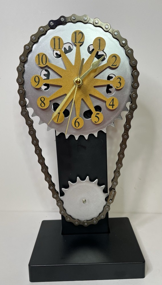 Rotating Gear Clock (working)