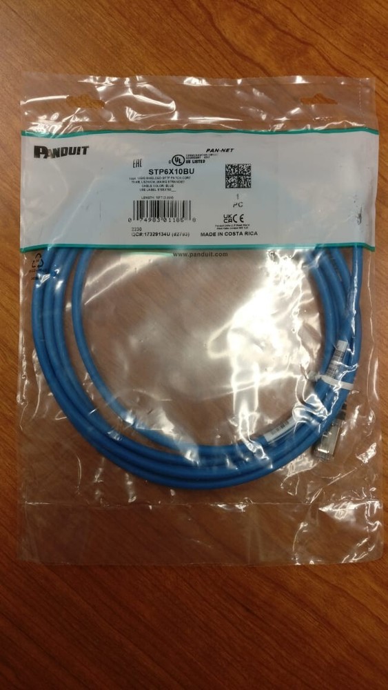 Panduit Pan-Net 10ft Shielded Patch Cord STP6X10BU