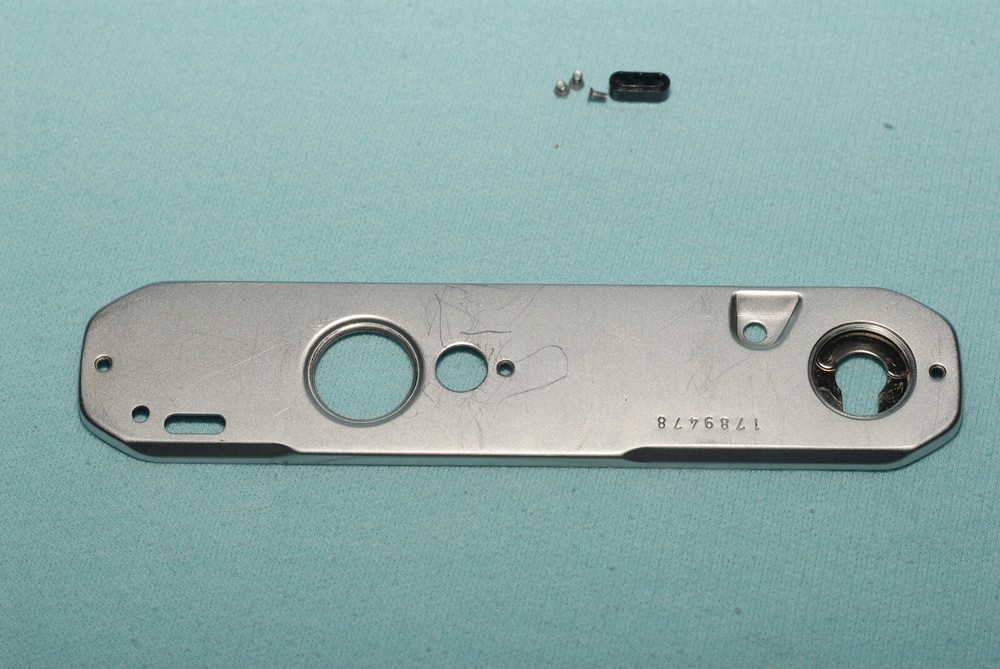 Pentax ME Super Bottom Plate Cover + screws