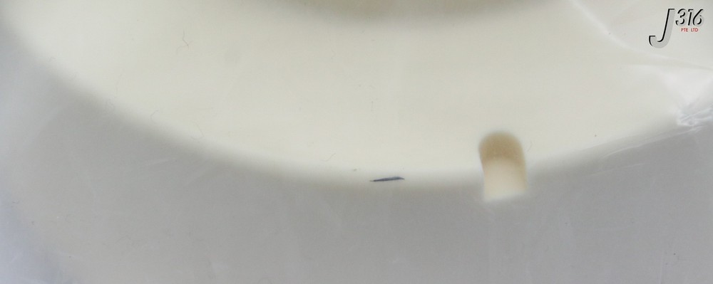 39290 APPLIED MATERIALS ISOLATOR CERAMIC 0200-07415