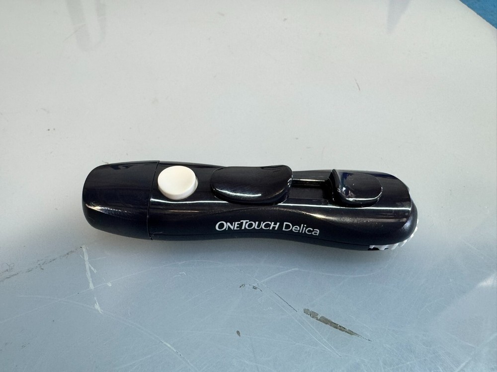 One Touch Verio Blood Glucose Meter Device with Zippered Hardback Case
