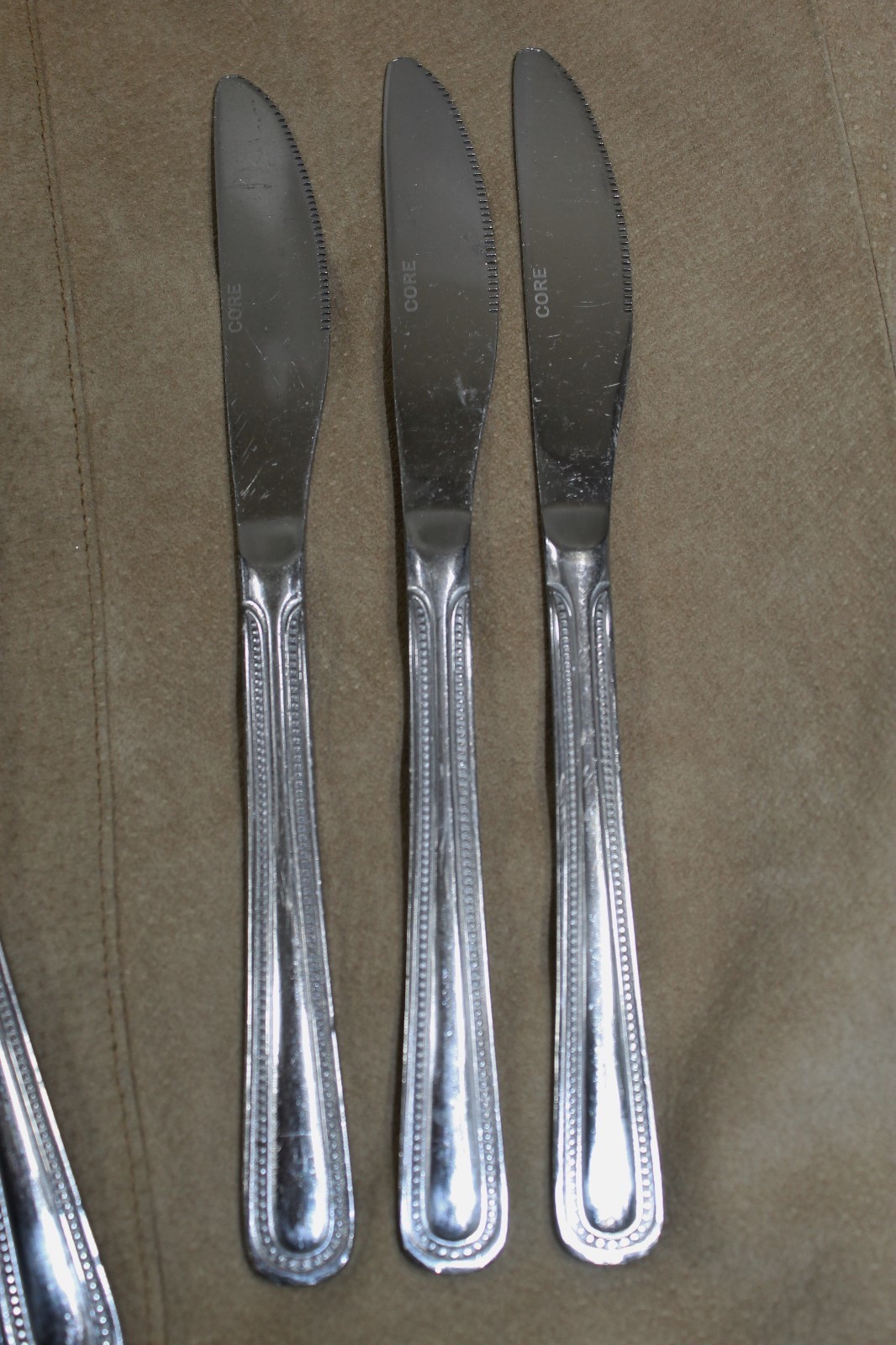 Lot CORE Stainless MILTON 51 Knife 17 Fork Restaraunt Event Catering