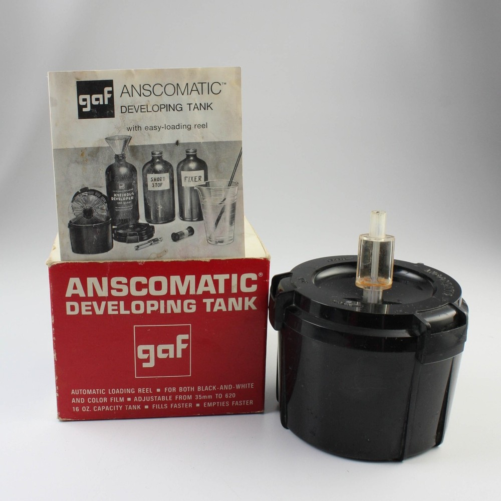 Anscomatic/Gaf - Adjustable Roll Film Developing Tank w/ Agitator/Thermometer