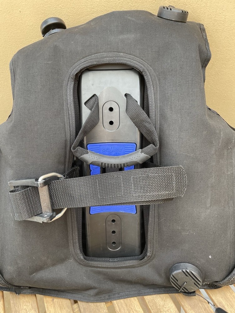 SeaQuest Pro QD BCD Size Large