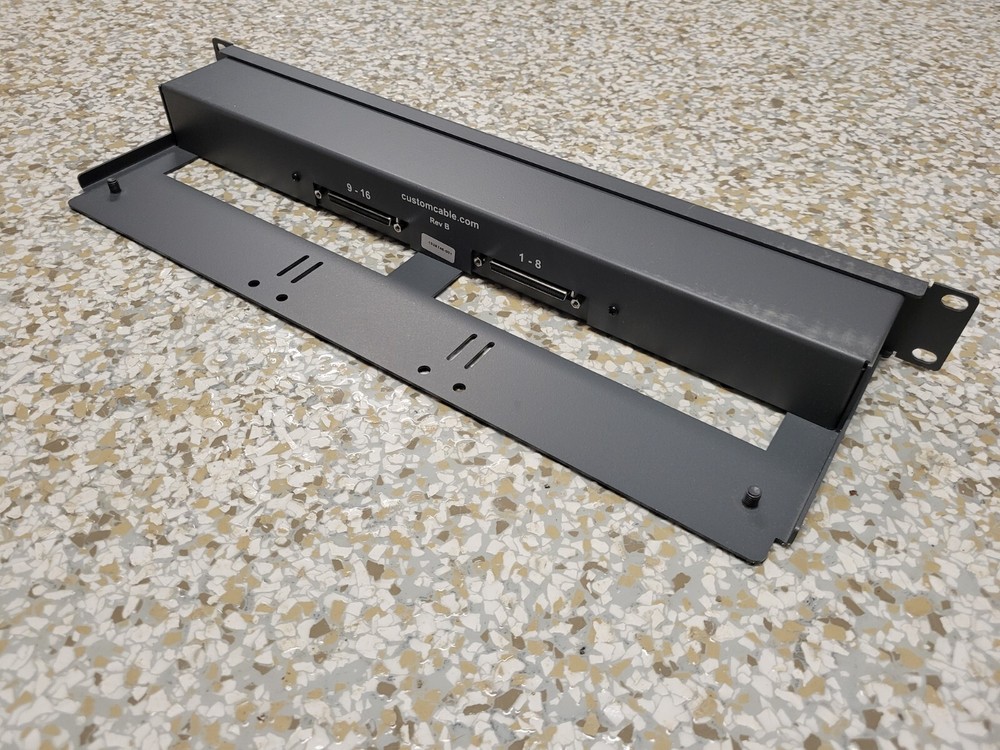 Custom Cable HDPP16 High Density Network Patch Panel 16 RJ-45 Ports Black NOS