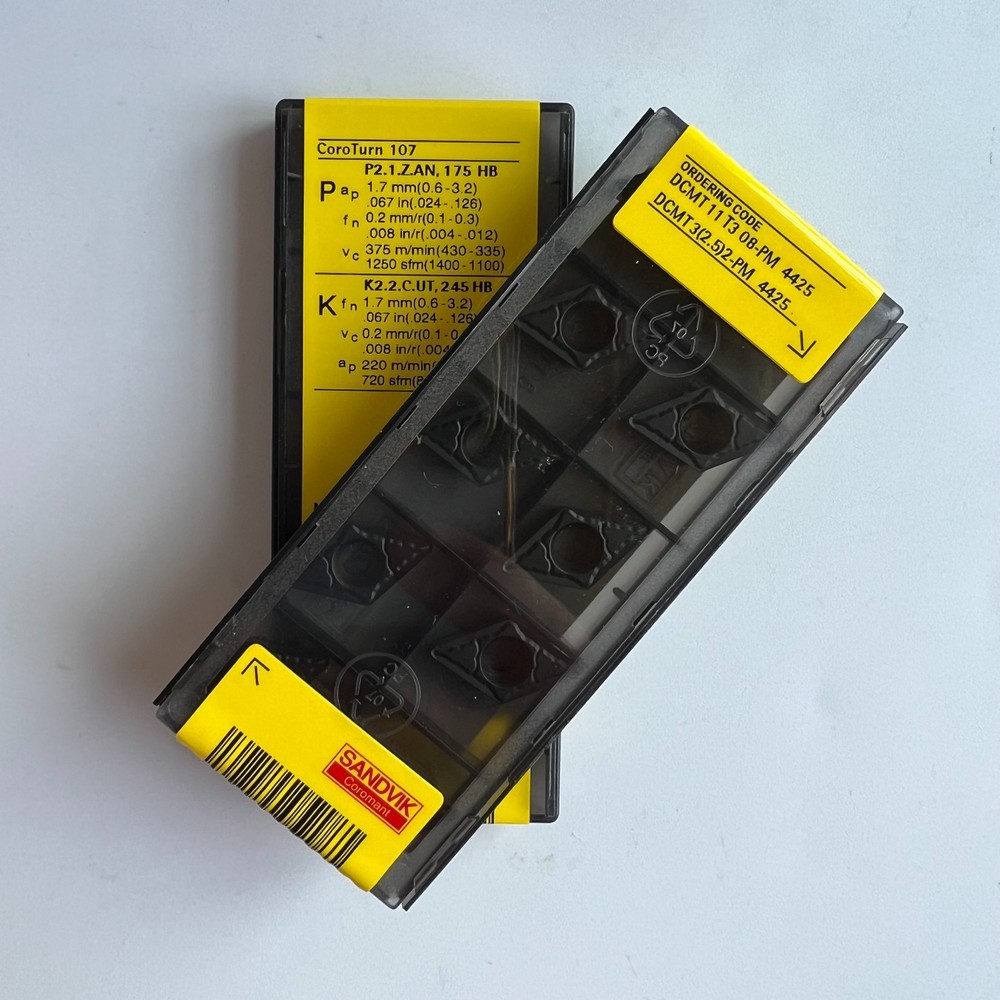10Pcs/BOX Sandvik DCMT11T308-PM 4425