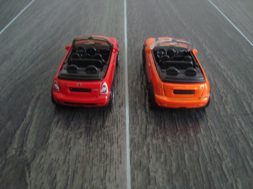 2 Different Colour Matchbox Mini Cooper S Cabrio - Mint Condition