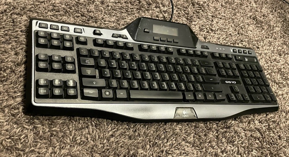 G510 Logitech Wired Gaming Keyboard Backlit LCD Programmable (Please Read)