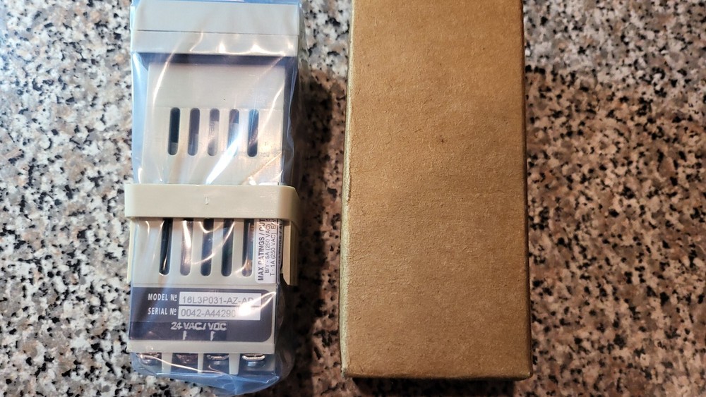 ATHENA 16L3P031-AZ-AD TEMPERATURE CONTROLLER