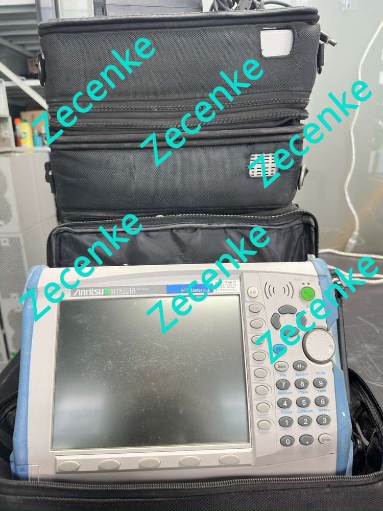 1pcs Anritsu MT8221B Handheld Base Station Analyzer