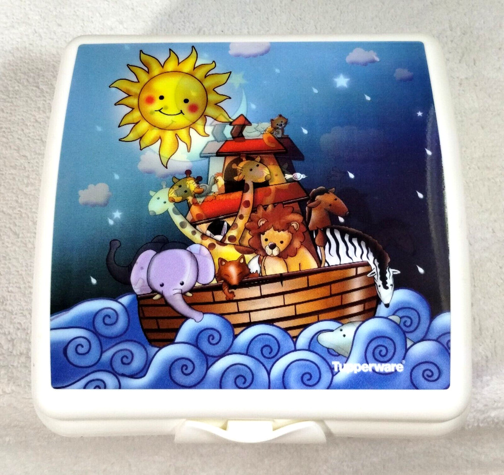 Tupperware Noah's Ark  Sandwich Keeper . New! Extra Rare!