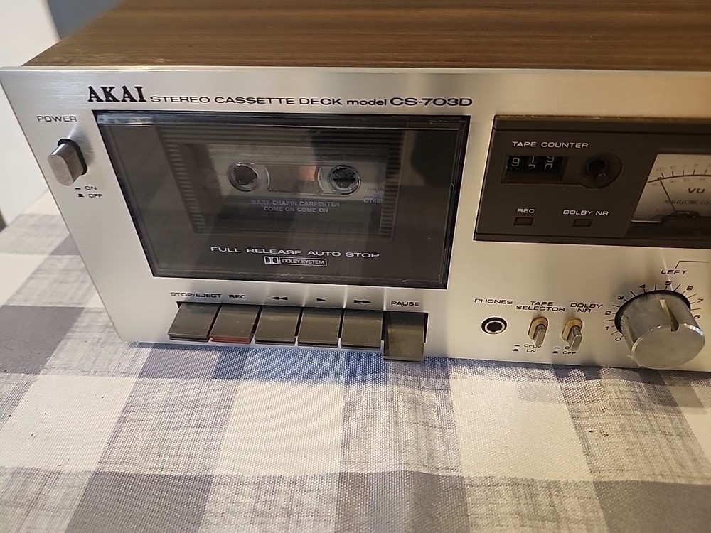 Vintage Akai Cassette Player ( CS703D)
