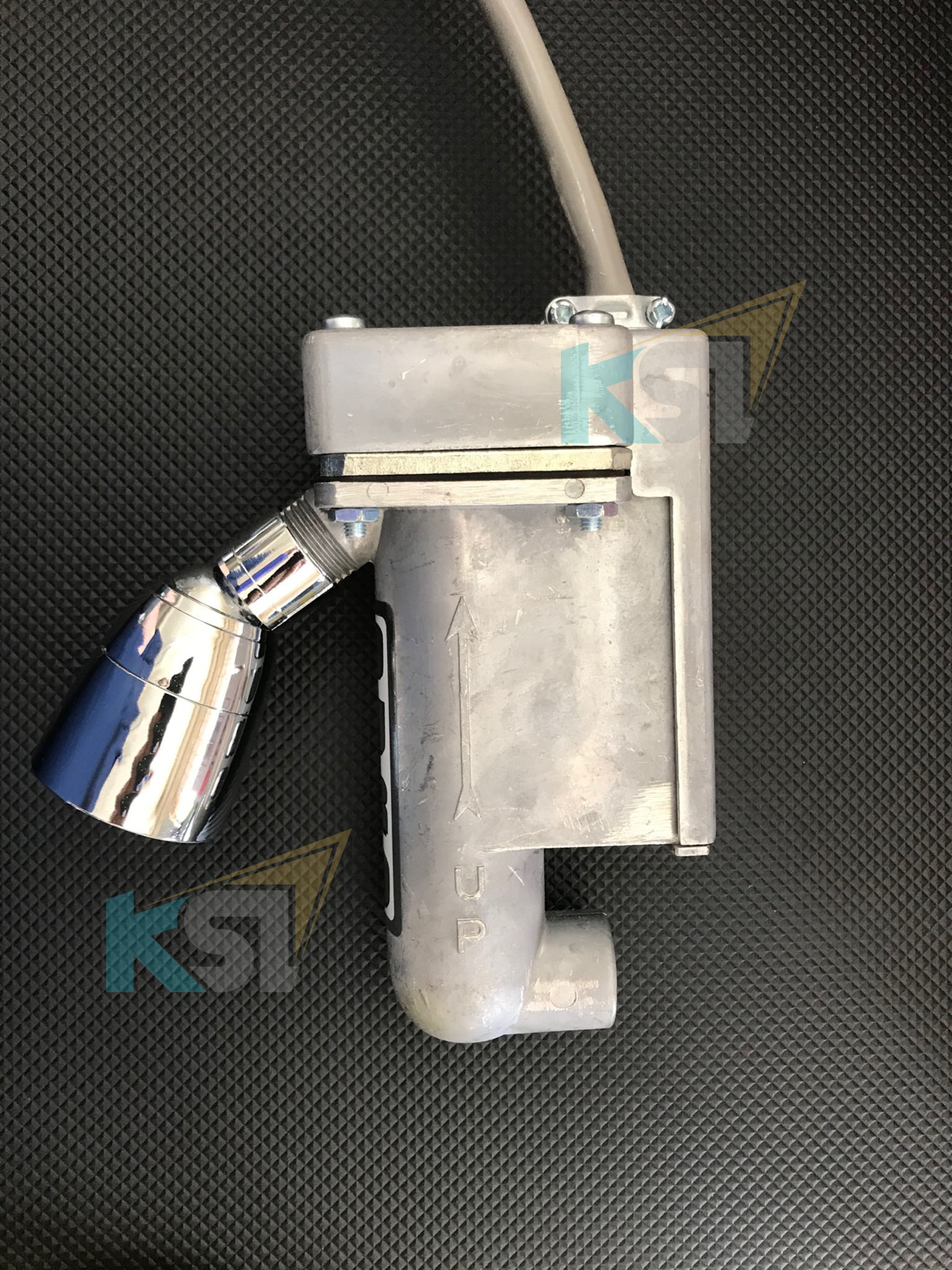 DURO TANKLESS SHOWER WATER HEATER 120v - 30amp FREE SHIPPING