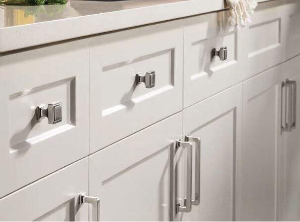 Top Knobs Cabinet Pull TK702PC 1 1/4" Ascendra Knob Polished Chrome