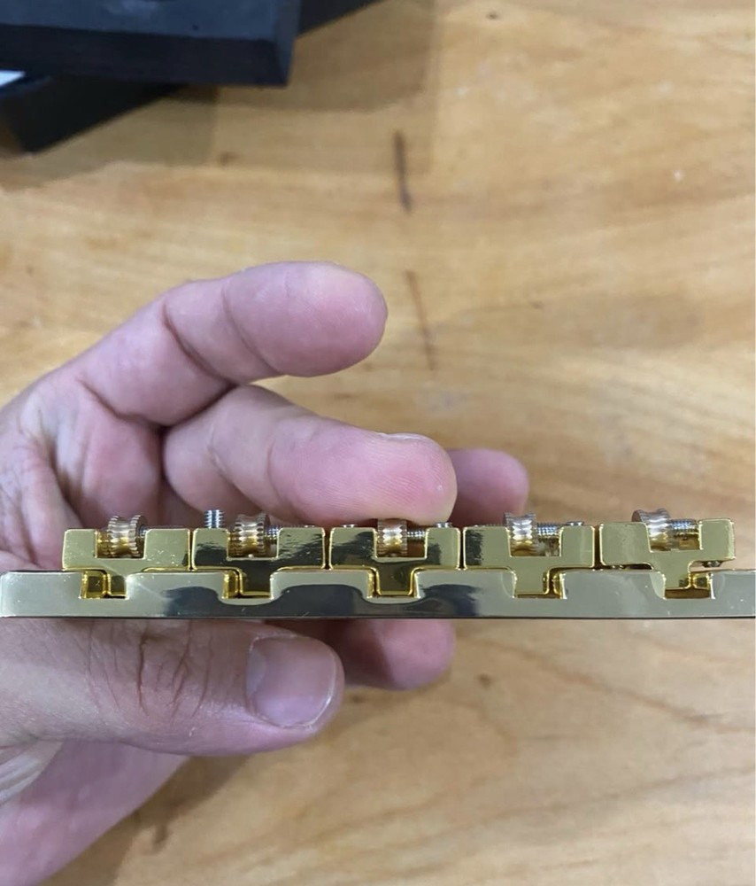 Guyker Bass Bridge, 5 String Bass Bridge with Solid Roller Saddle Adjustable