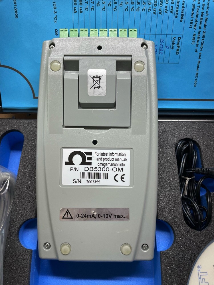 Omega/Fourtec DaqPro 8 Channel Handheld Portable Data Logger, Temp, Volt or Amp