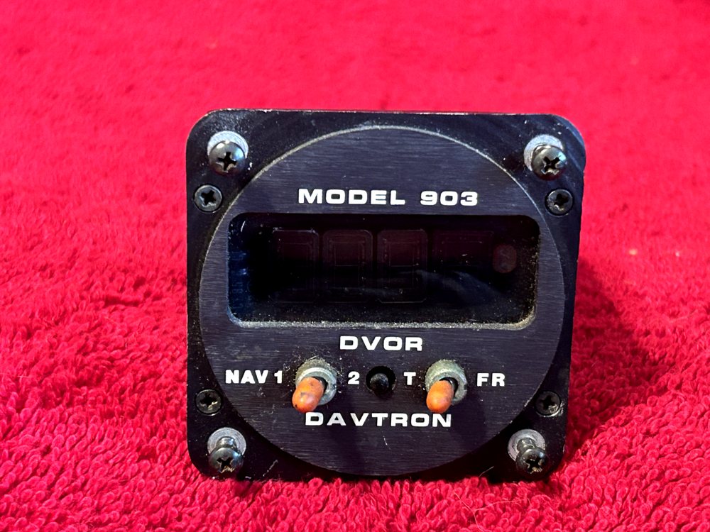 DAVTRON DVOR MODEL 903