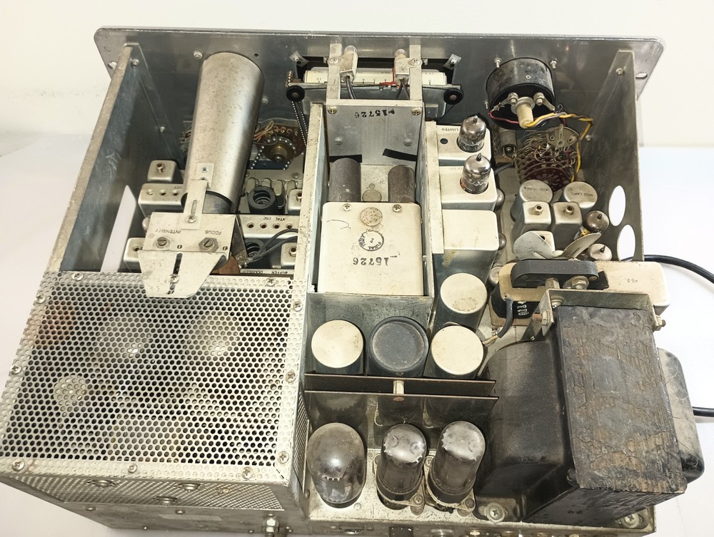 Central Electronics 100V Multiphase SSB Ham Transmitter Vintage Powers On