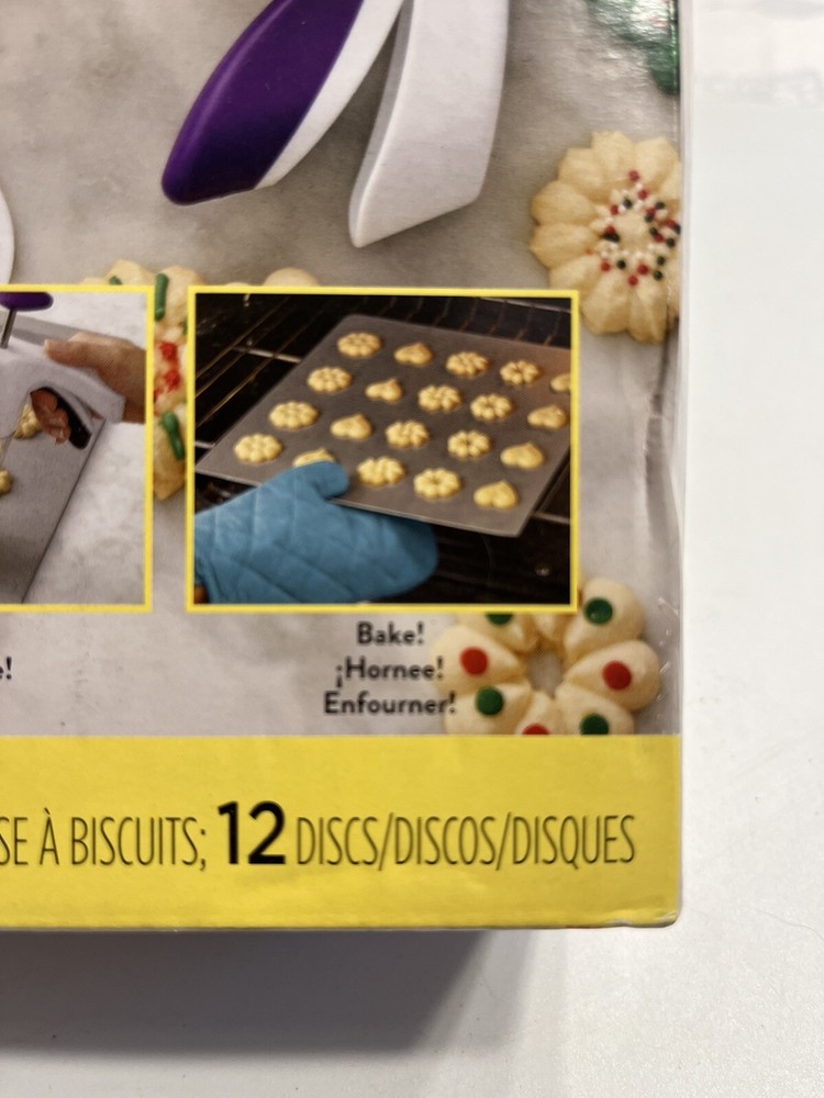 NIB - Wilton Cookie Press 12 Assorted Discs Shapes Manual Baking