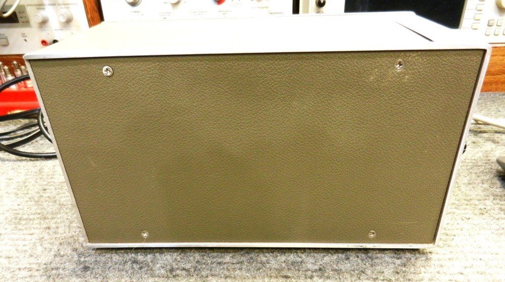 HP 8406A Frequency Comb Generator