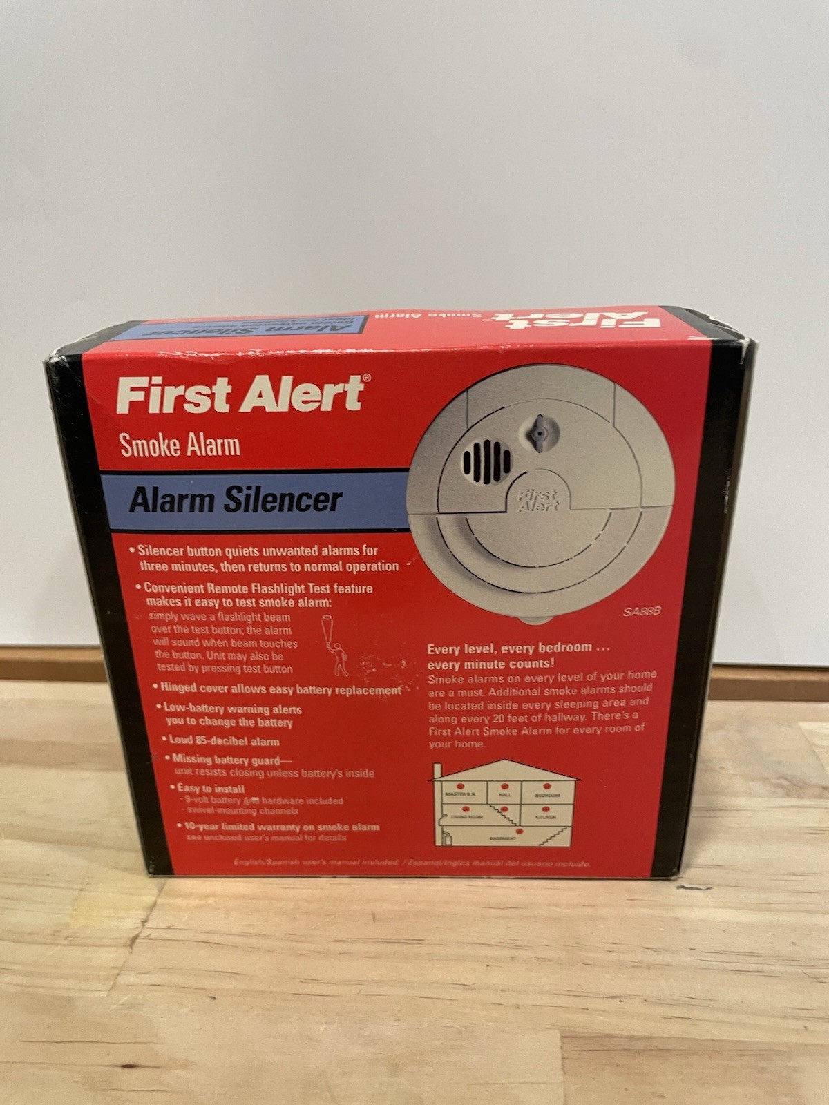 1990 First Alert Smoke & Fire Detector Kitchen W/light Test model SA88 READ
