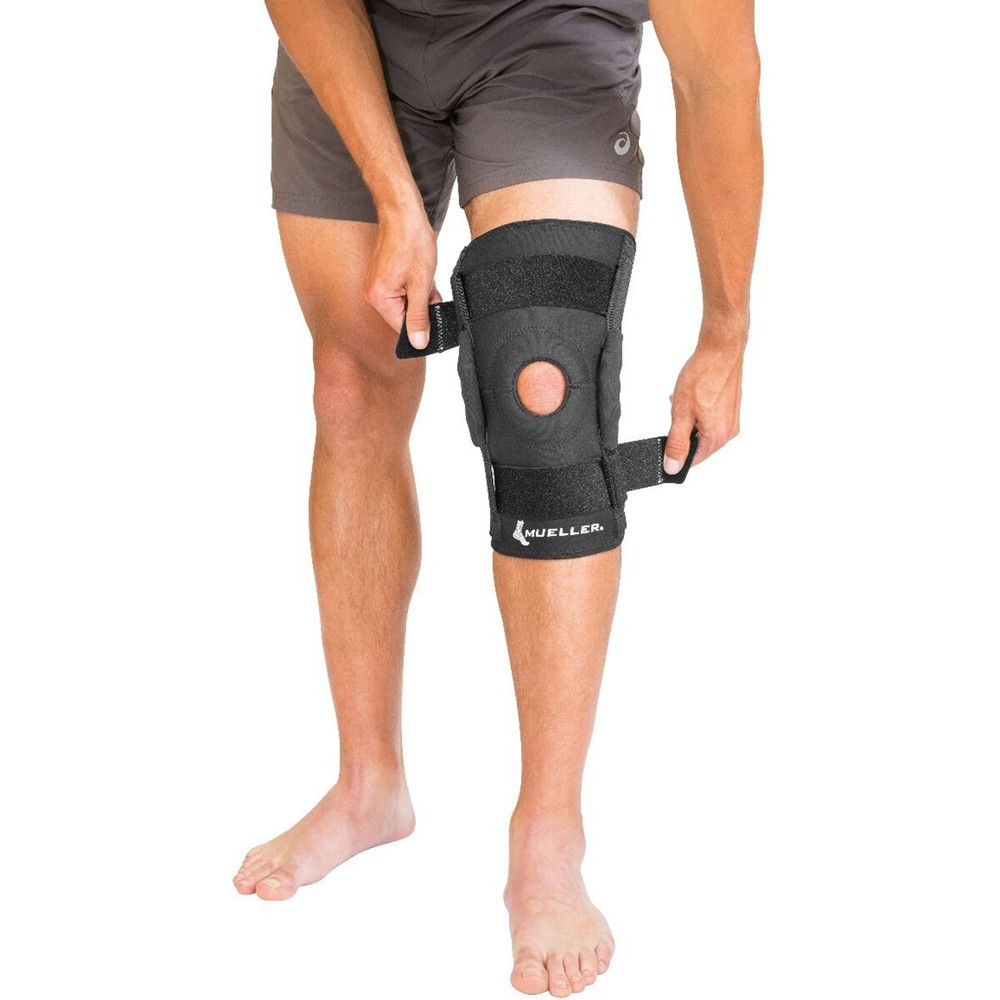 Mueller Hinged Wraparound Knee Support Brace - Black