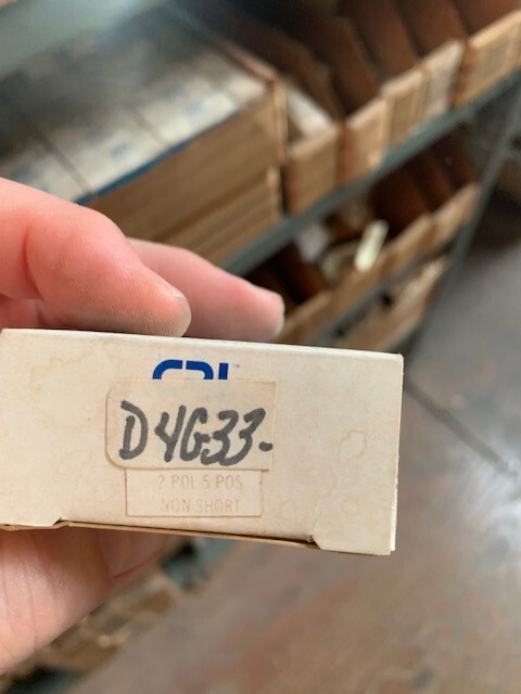 D4G33 CENTRALAB