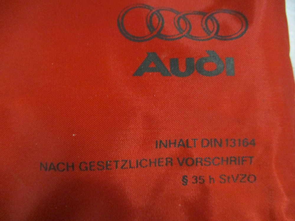 Audi First Aid Kit, All Items Present, All Written in German Including Items