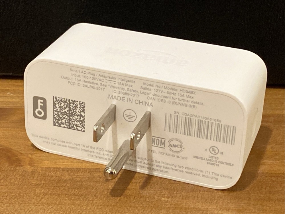 Amazon Smart Plug - Pairs with Alexa Excellent Condition