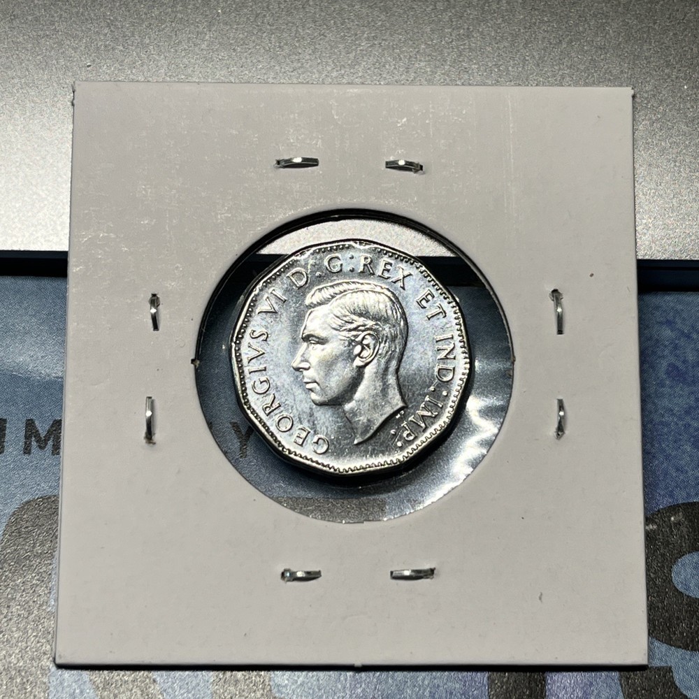 1945 Canada 5 Cent UNC Coin