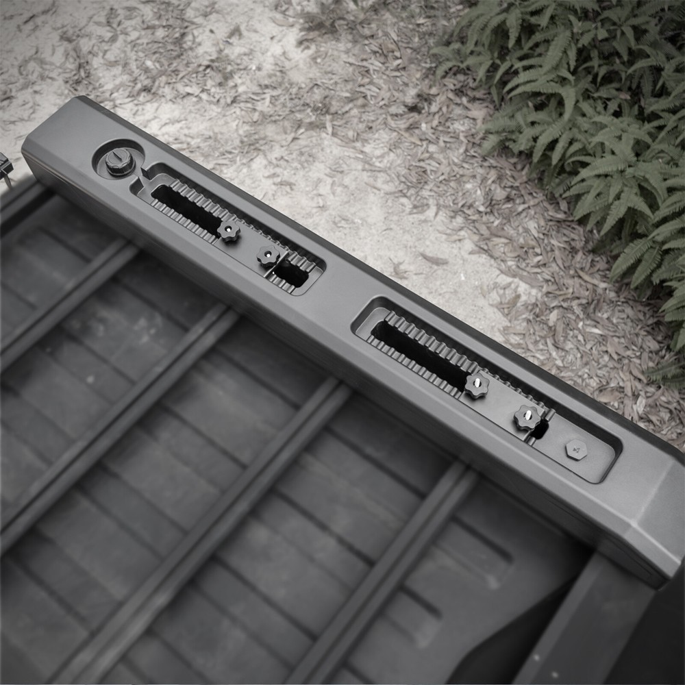 30L Pressurized Car Roof Water Storage Tank Mounted for Camping/Outdoor/Bathing