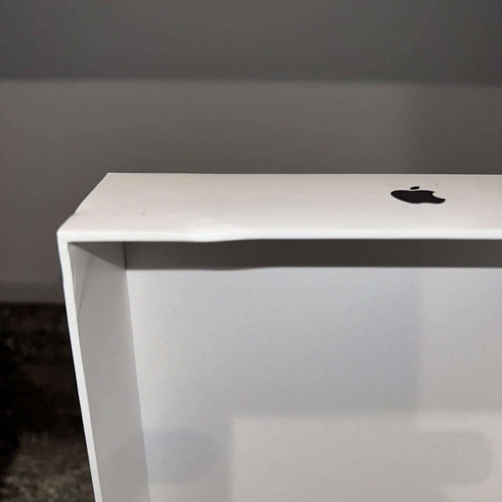 Apple iPad EMPTY BOX For A 64GB (9th Generation)