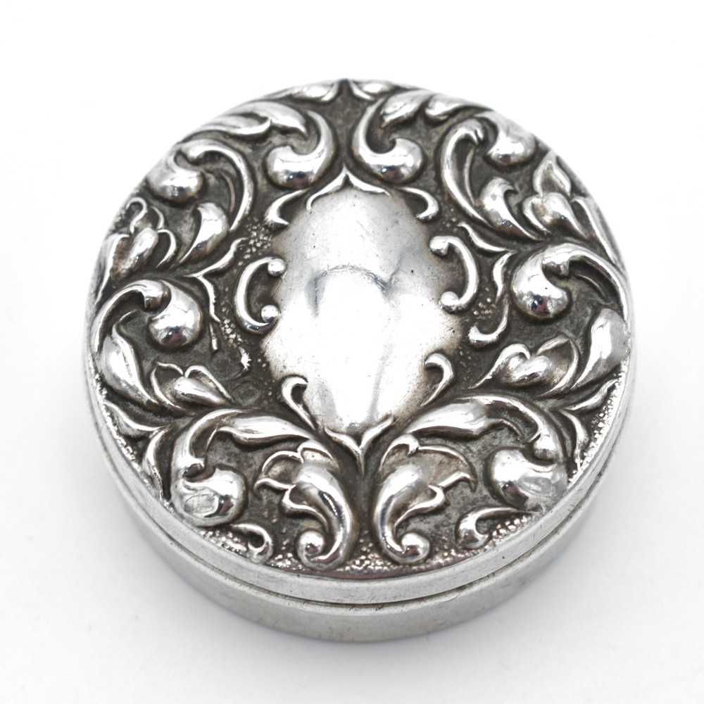 Antique Solid Silver Pill Pot Snuff Box Repousse Edwardian 1905