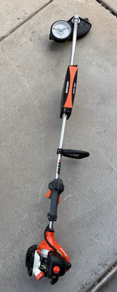 ECHO PE-225 21.2cc Curved Shaft Edger