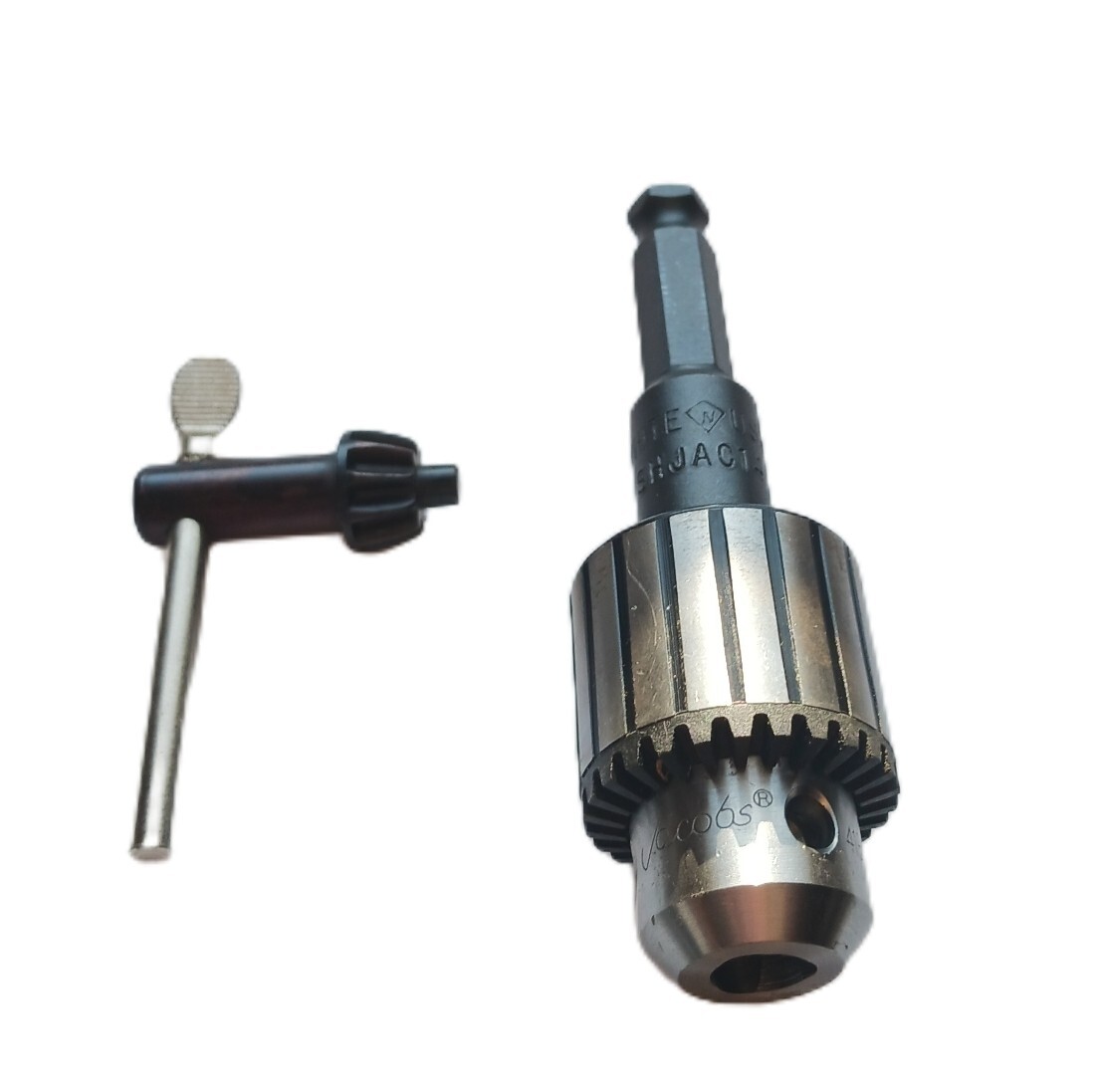 WHITE- 3/8 JACOBS CHUCK WITH 7/16 HEX SHANK DRIVER, LINEMAN USA NEW FREE SHIPING