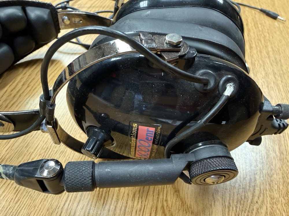 DRE Communications 6000ENR Aviation Headset
