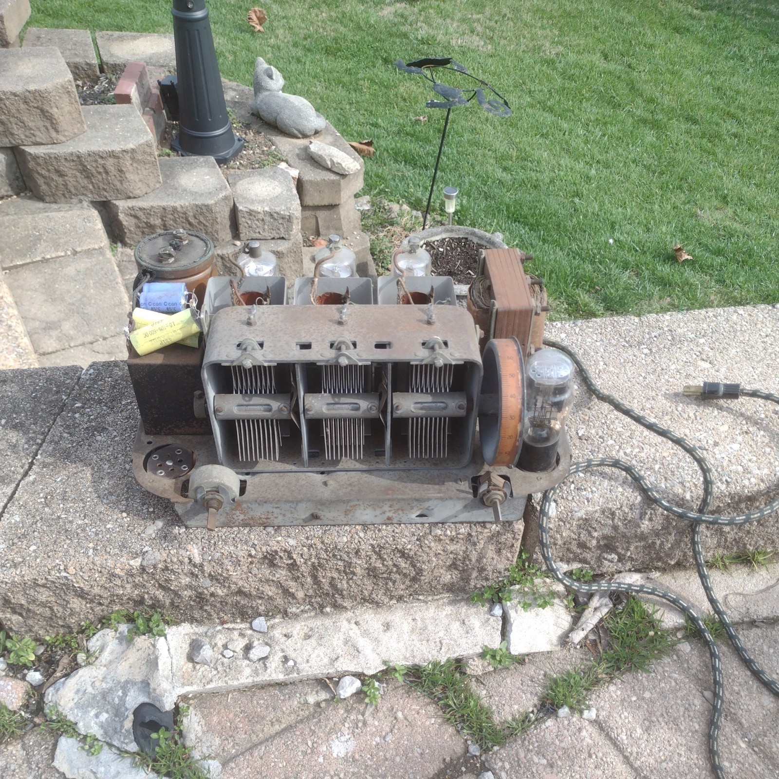 Antique 1931 Crosley Model 54 Cathedral Or Tombstone Radio Chassis. Parts Only