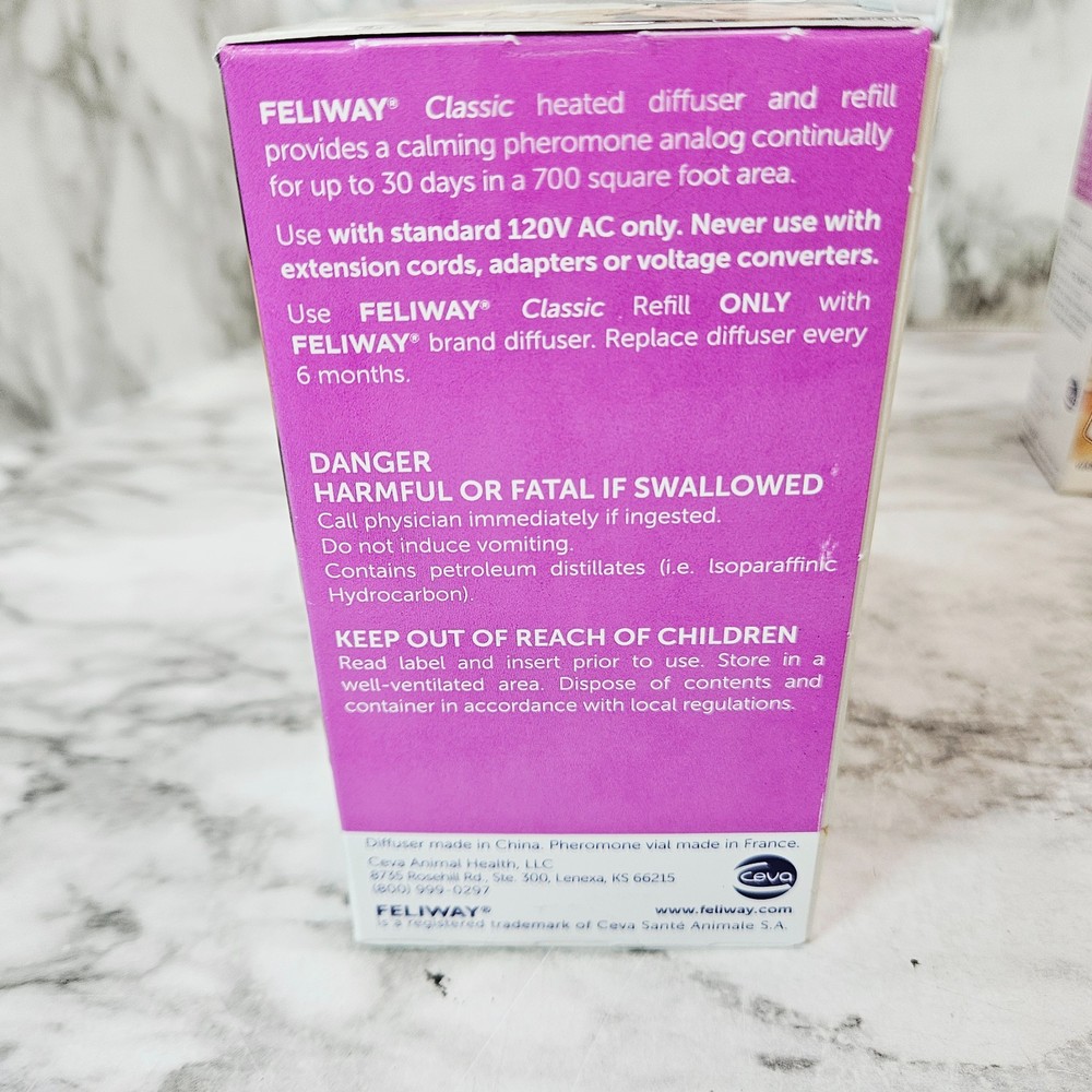 FELIWAY Classic Cat Calming Plug In Pheromone Diffuser 30 Day 48 ml & 1 Spray
