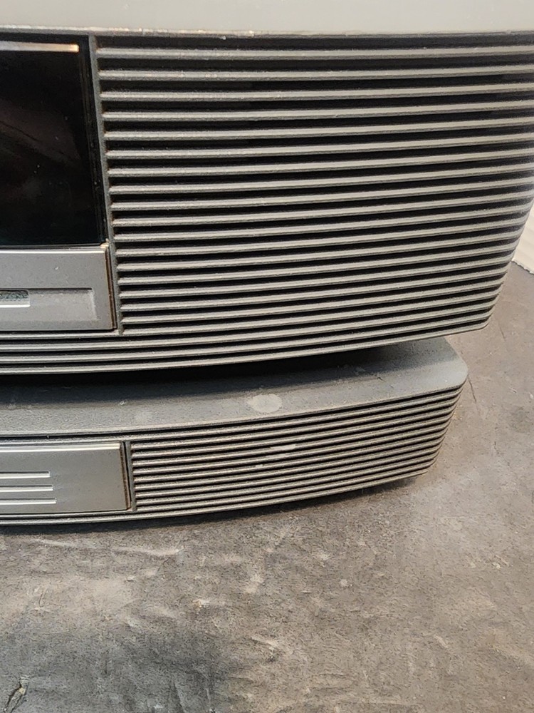 Bose Wave Music System w Multi CD Changer w/4 Disc Tested Working + Extra Remote