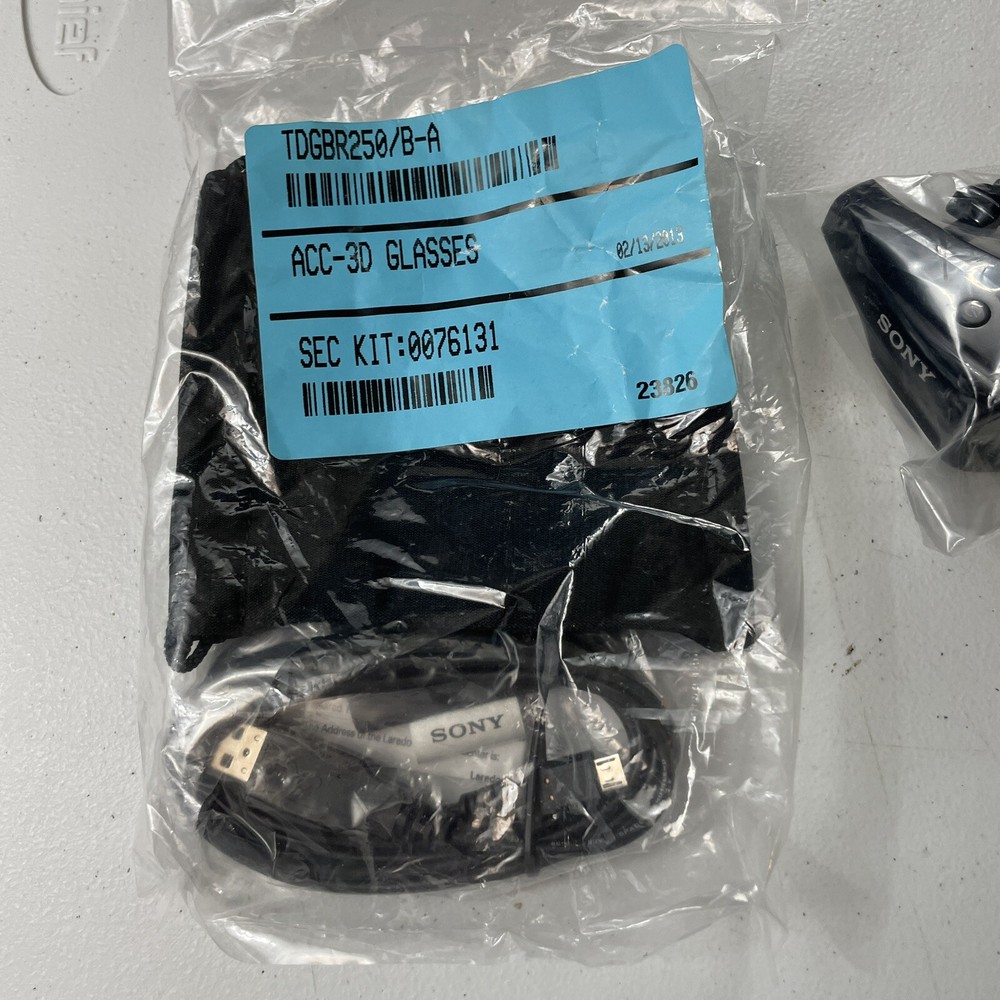 Sony Active 3D Glasses For Bravia TV With USB Cable EUC